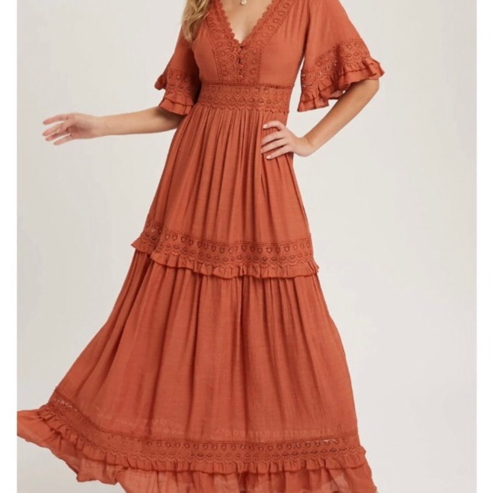 BluIvy Maxi Dress Size Medium